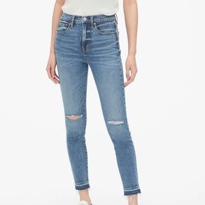 Gap High Rise True Skinny Distressed Ankle Jeans